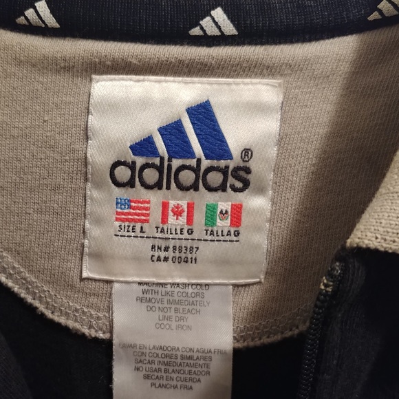 Adidas Vintage 100% Polyester half Zip-Up Polo Shirt. Men's Size Large. - Picture 6 of 6